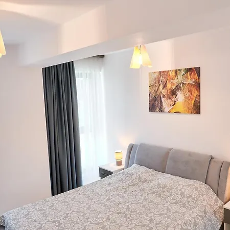 Roapart Riva Studiouri Si 2-3 Cu -parcare Privata *