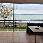 Apartament Roapart Riva Studiouri Si 2-3 Cu -parcare Privata *