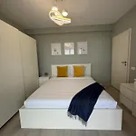 Roapart Riva Studiouri Si 2-3 Cu -parcare Privata Apartament Mamaja