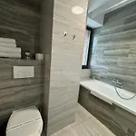 Roapart Riva Studiouri Si 2-3 Cu -parcare Privata Apartment