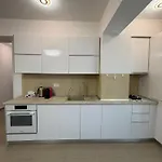Roapart Riva Studiouri Si 2-3 Cu -parcare Privata *