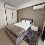 Roapart Riva Studiouri Si 2-3 Cu -parcare Privata
