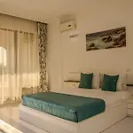 Roapart Riva Studiouri Si 2-3 Cu -parcare Privata *