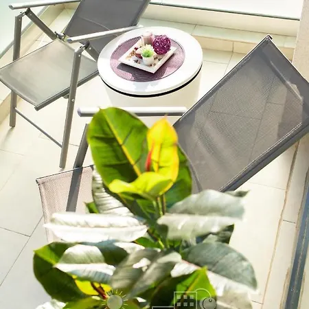 Roapart Riva Studiouri Si 2-3 Cu -parcare Privata Apartment