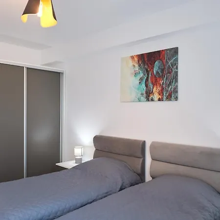 Apartment Roapart Riva Studiouri Si 2-3 Cu -parcare Privata