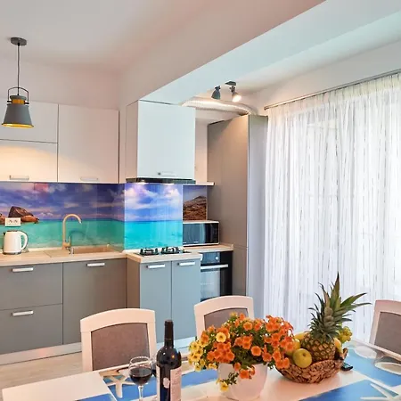 Apartment Roapart Riva Studiouri Si 2-3 Cu -parcare Privata *