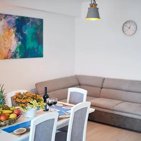 Appartement Roapart Riva Studiouri Si 2-3 Cu -parcare Privata Mamaia