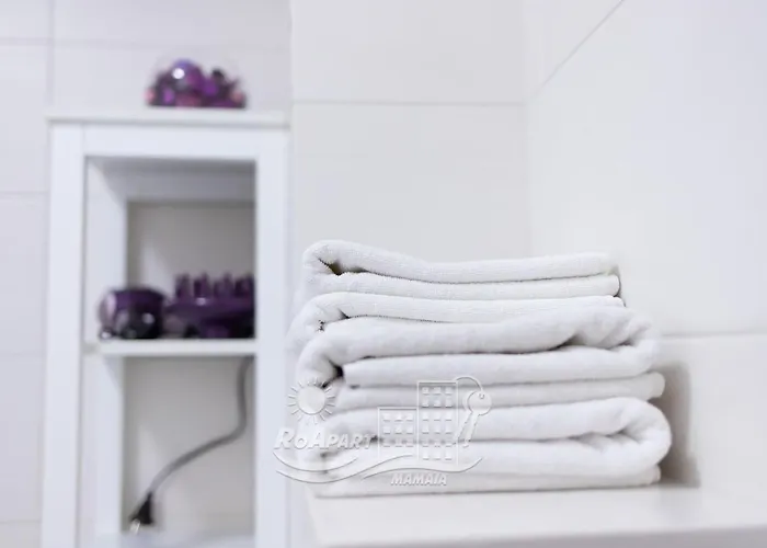 Roapart Riva Studiouri Si 2-3 Cu -parcare Privata 아파트 *