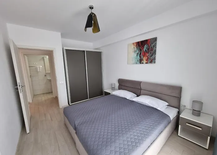 Apartment Roapart Riva Studiouri Si 2-3 Cu -parcare Privata *