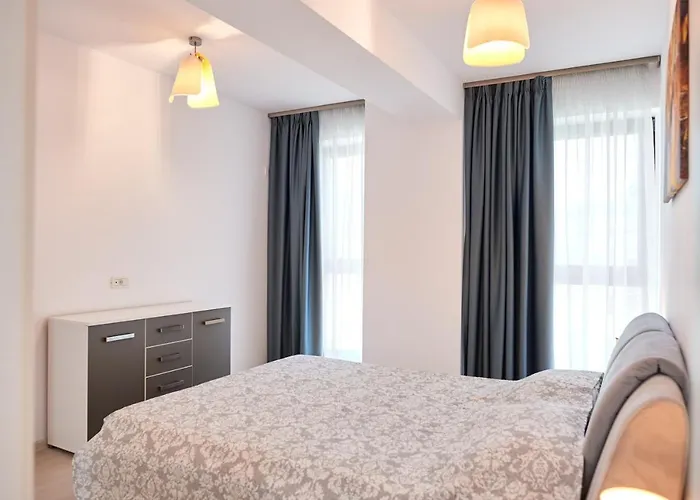 Roapart Riva Studiouri Si 2-3 Cu -parcare Privata 아파트