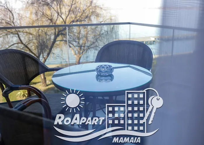 Roapart Riva Studiouri Si 2-3 Cu -parcare Privata 아파트 마마이아