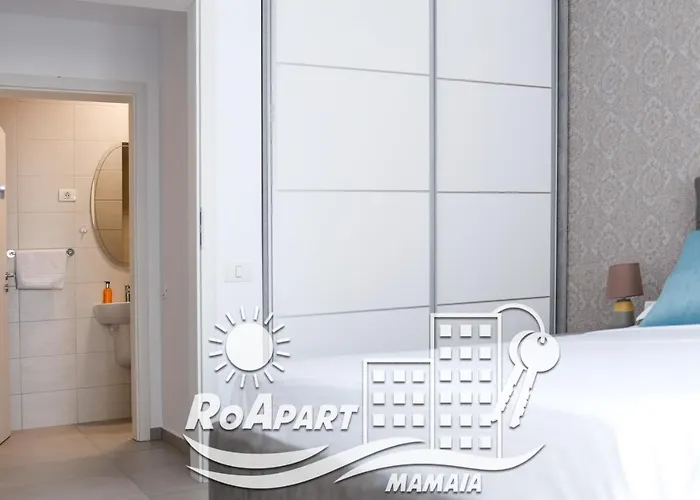 Roapart Riva Studiouri Si 2-3 Cu -parcare Privata 아파트 마마이아