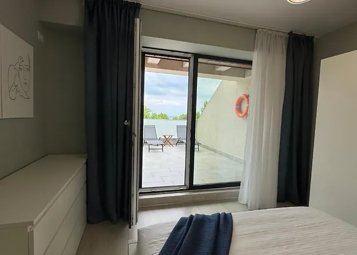 Roapart Riva Studiouri Si 2-3 Cu -parcare Privata