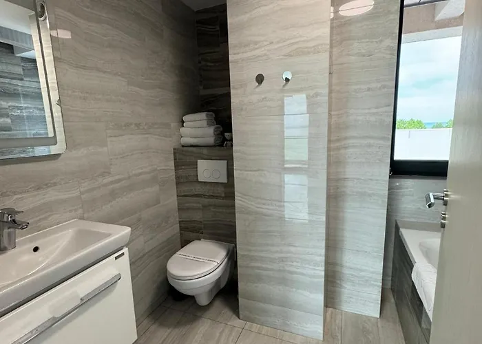 Roapart Riva Studiouri Si 2-3 Cu -parcare Privata * 마마이아