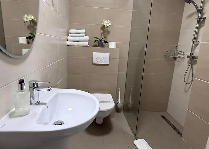 Roapart Riva Studiouri Si 2-3 Cu -parcare Privata